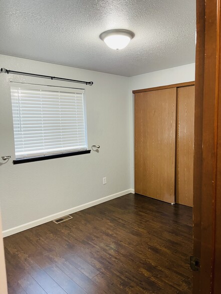 2nd Bedroom - 906 N 34th Ave