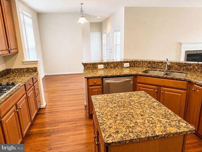Building Photo - 12489 Pfitzner Ct