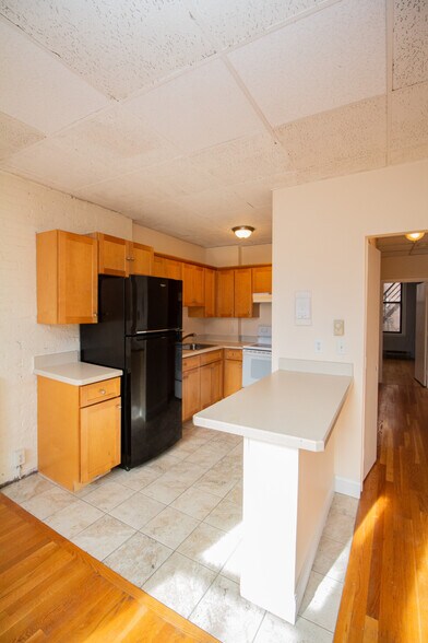 Building Photo - 217 Washington St