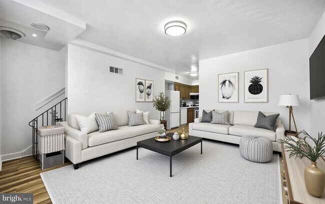 Building Photo - 2206 15th St NE