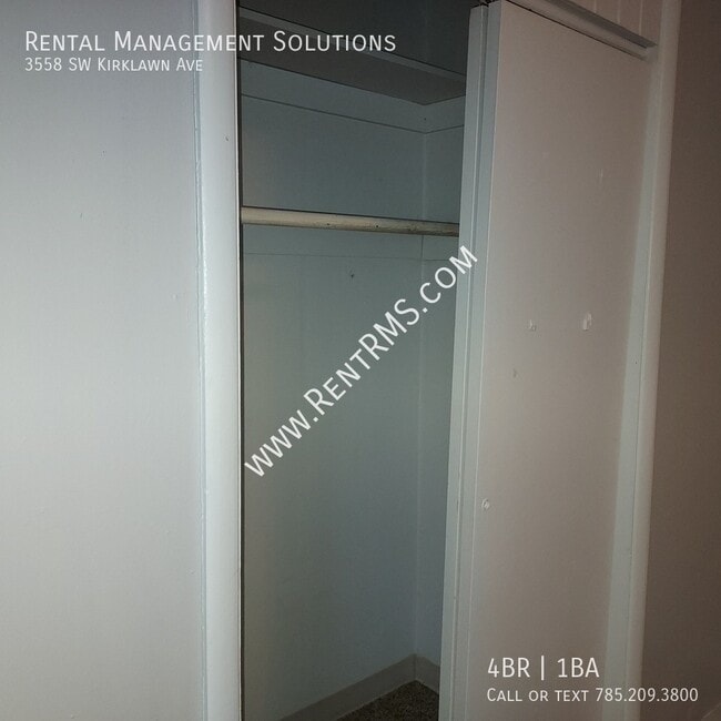 Building Photo - 3558 SW Kirklawn Ave