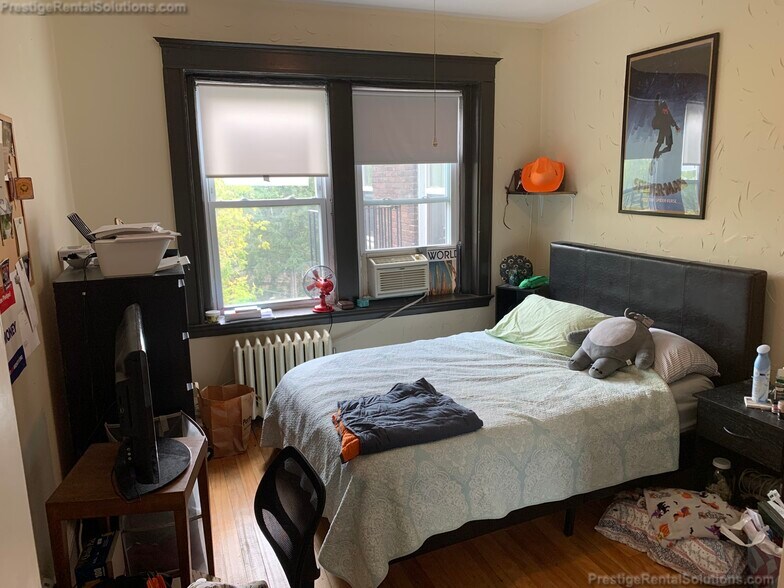 Building Photo - 238 South St