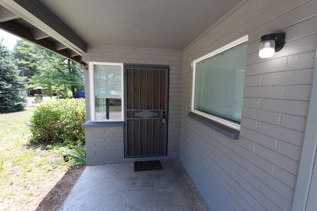 Building Photo - 3409 Pima Dr