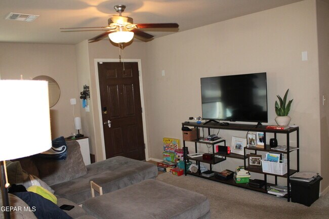 Building Photo - 12928 Hueco Pit Dr