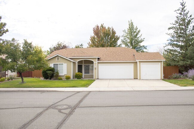 Primary Photo - 3 bed 2 bath in Cimarron Wingfield Springs