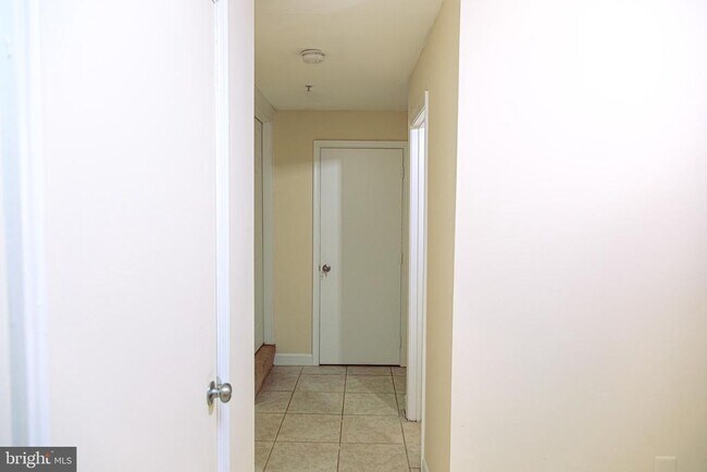 Building Photo - 7029 Onyx Ct