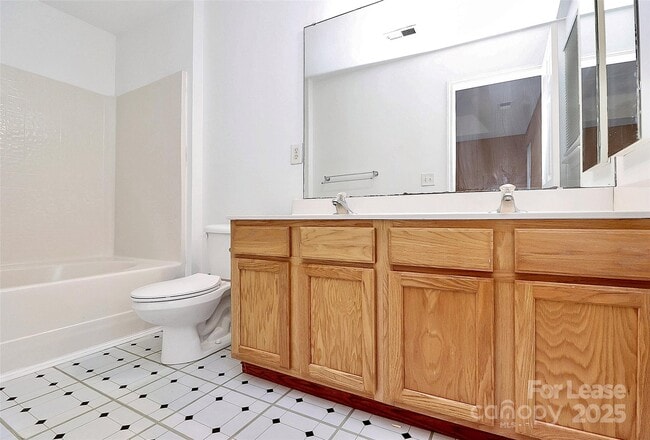 Building Photo - 12260 Jessica Pl