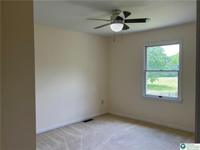 Building Photo - 5628 Grace Ave