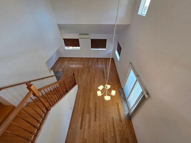 Building Photo - Spacious 2-Bedroom Home with loft in Tropics at Waikele with 2 car Garage