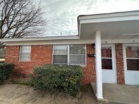 Building Photo - 500 Stinson St