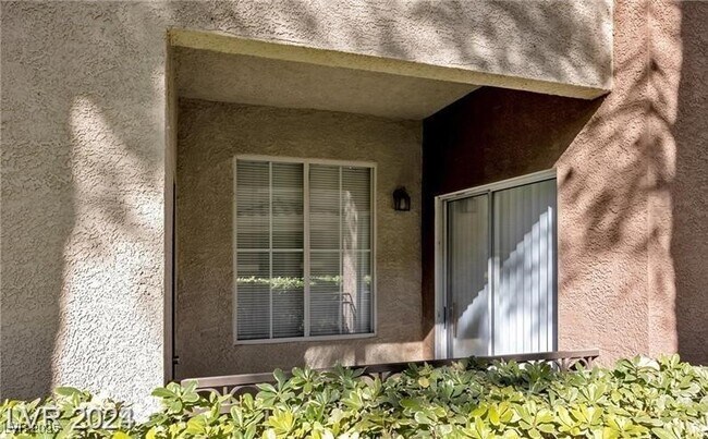 Building Photo - 9050 W Warm Springs Rd