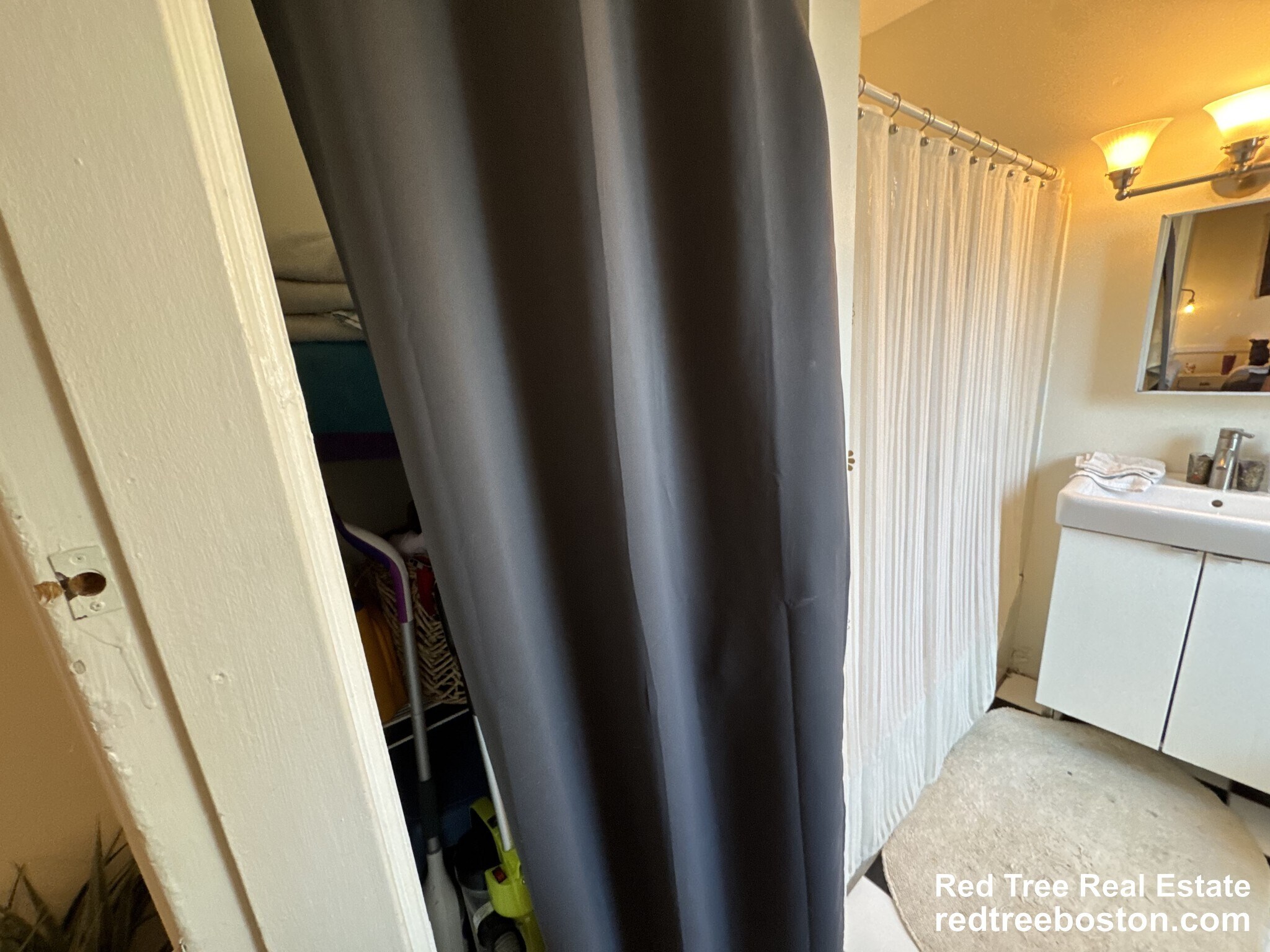 Building Photo - 554 Massachusetts Ave