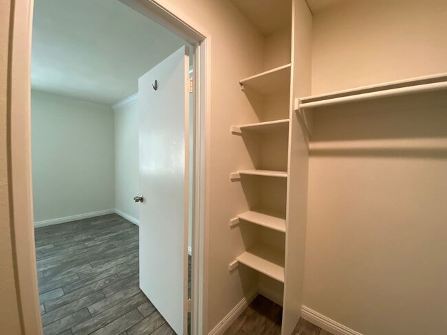 Building Photo - 2bed/2bath home in Mission Park Community!
