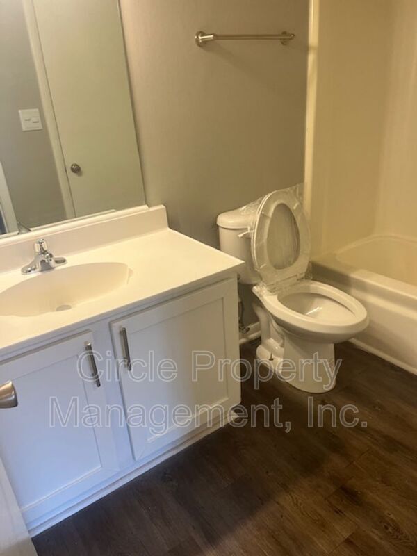 Building Photo - 4030 Hunters Ridge Dr SW