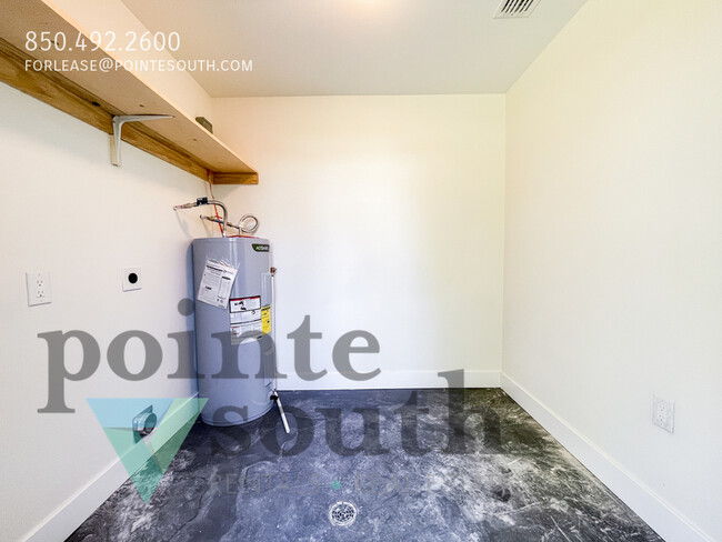 Building Photo - 2BD/2BA duplex in Elberta