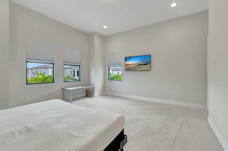 Building Photo - 9060 Dulcetto Ct