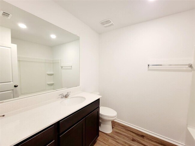 Building Photo - 309 Bullhead Rd