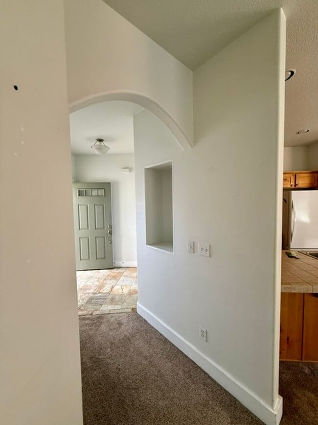 Building Photo - Charming 3-Bedroom Home in Peaceful 55+ Community!