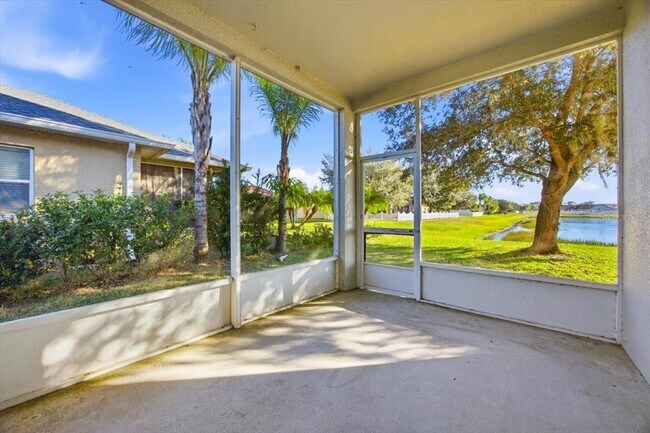 Building Photo - 5588 Sycamore Canyon Dr