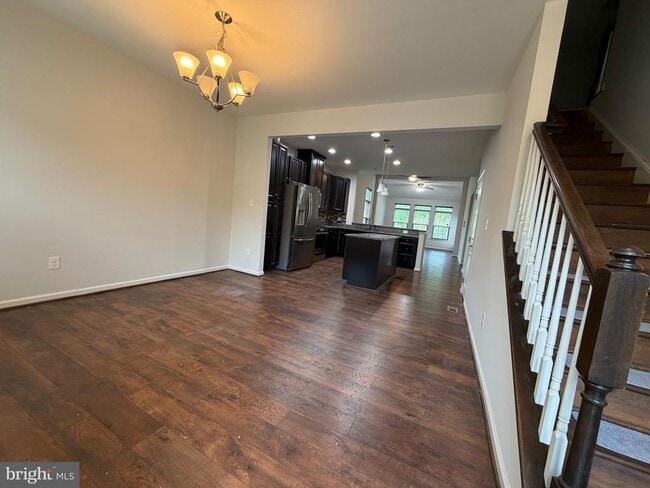 Building Photo - 122 E General Grey Ct