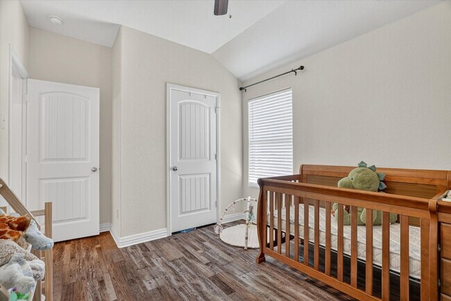 Building Photo - 8020 Crimea Ln