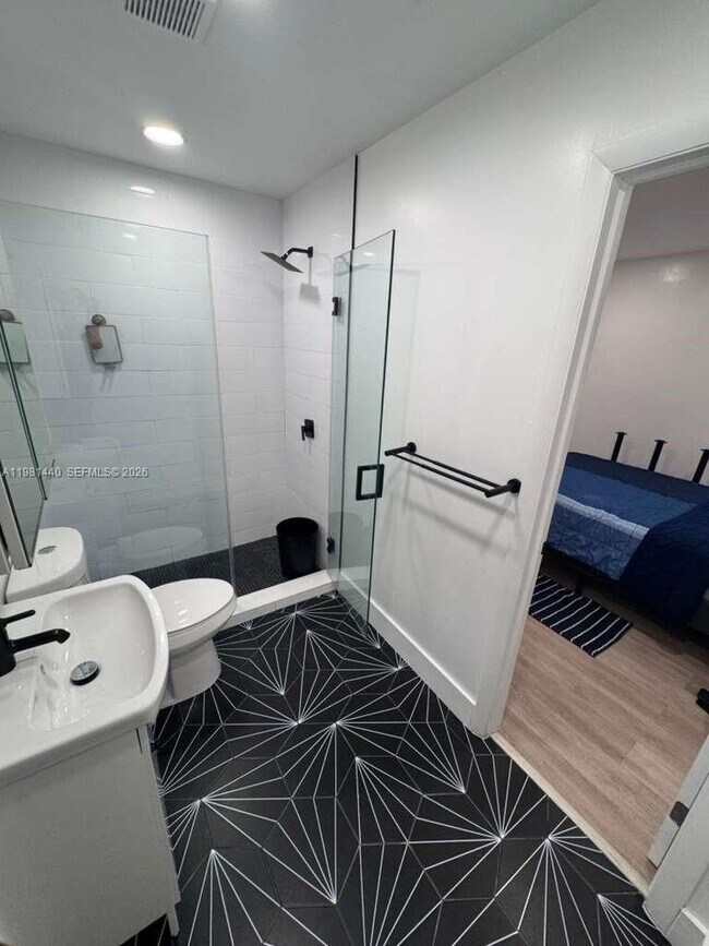 Building Photo - 2036 SW 57th Ct