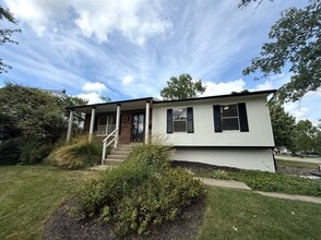 Building Photo - 504 Brunswick Dr