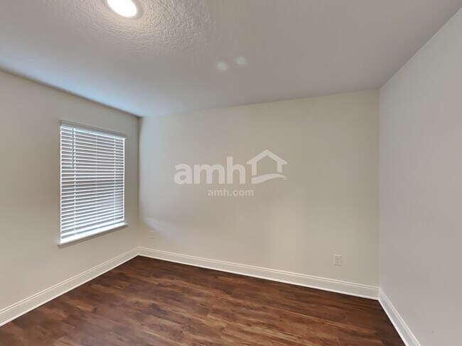 Building Photo - 6162 Little Blf Cir