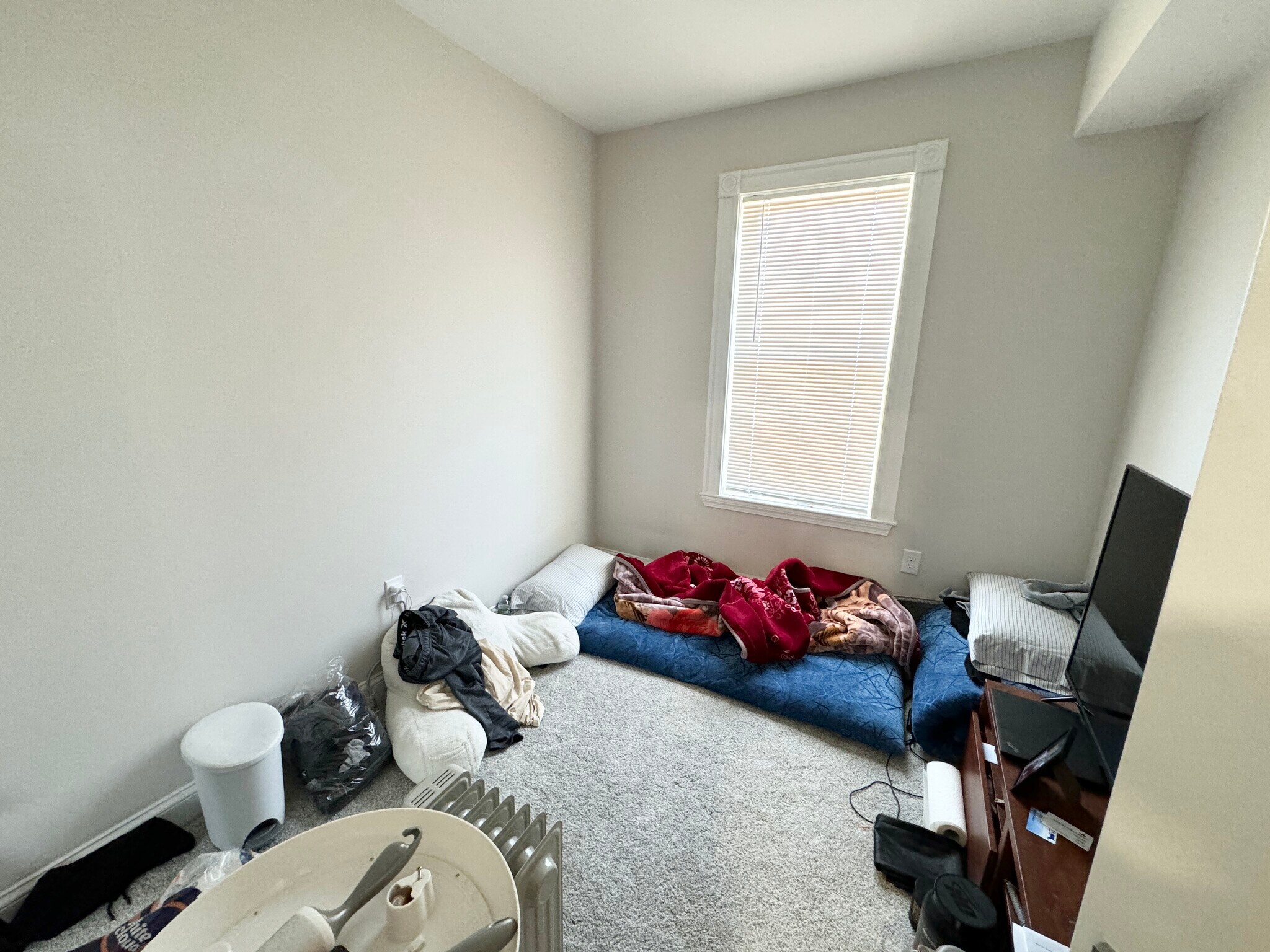 Building Photo - 20 Howell St