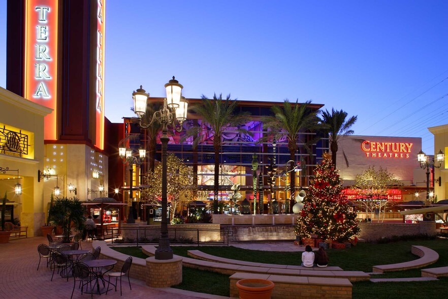 Building Photo - 7721 Fir Dr