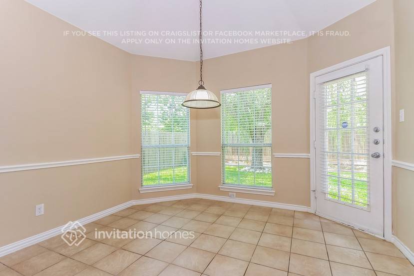 Building Photo - 1406 Chateau Ln