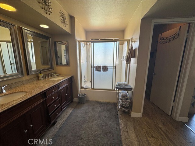 Building Photo - 72400 Ridgecrest Ln