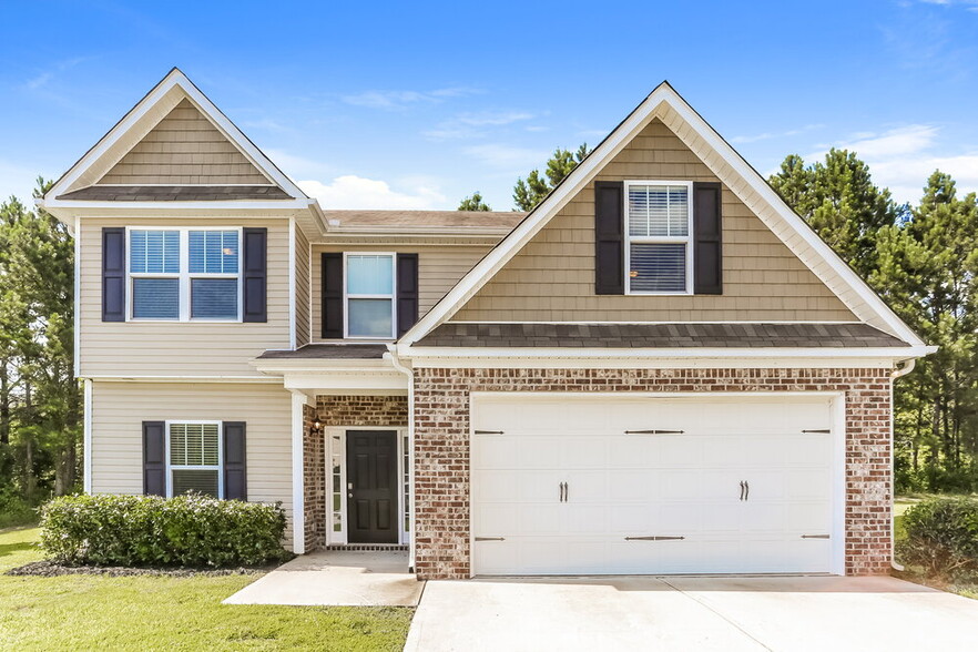 Primary Photo - 634 Fieldcrest Dr