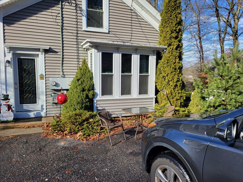 Front entrance state of art windows and doors - 88 Wilkinson St