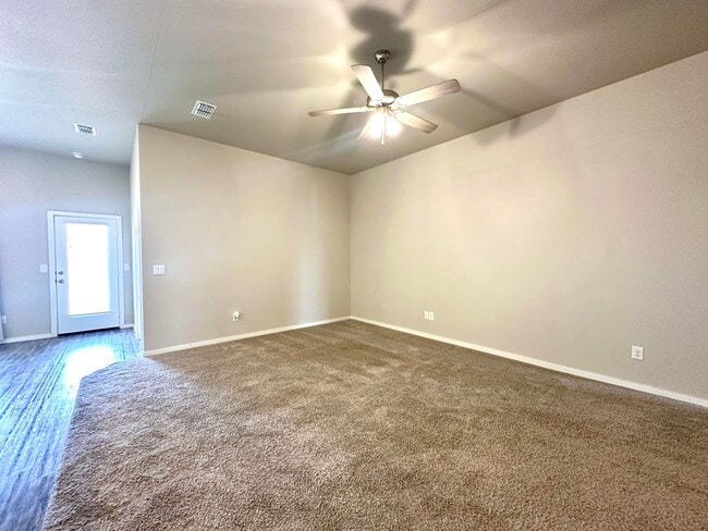 Building Photo - 7526 31st Pl