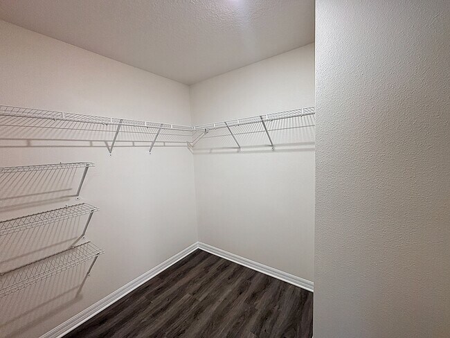 Building Photo - 5426 Companion Ln