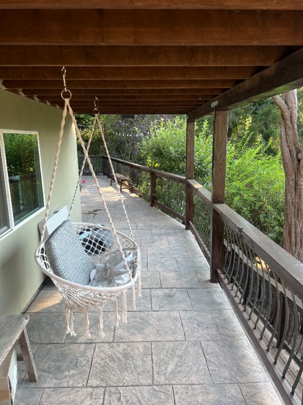 Building Photo - 1 CA-1