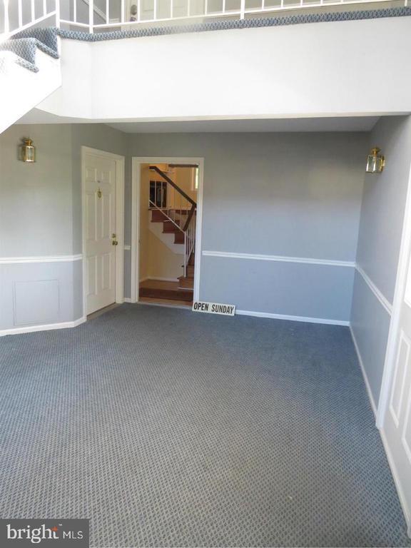 Building Photo - 12926 Grays Pointe Rd