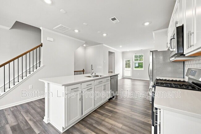 Building Photo - 2617 Chert Ln