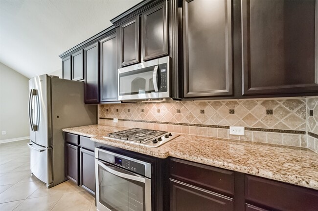 Building Photo - 14711 E Red Bayberry Ct