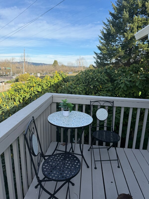 Building Photo - 8168 SW Shenandoah Way