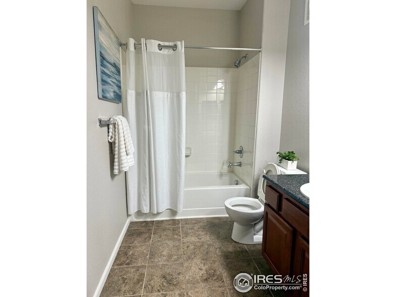 Building Photo - 3155 Blue Sky Cir