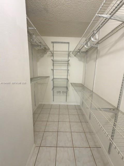 Building Photo - 422 NE 210th Cir Terrace