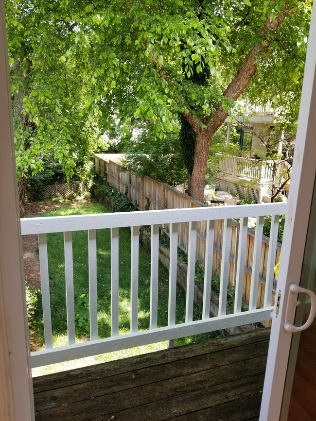 Building Photo - 81 Conduit St