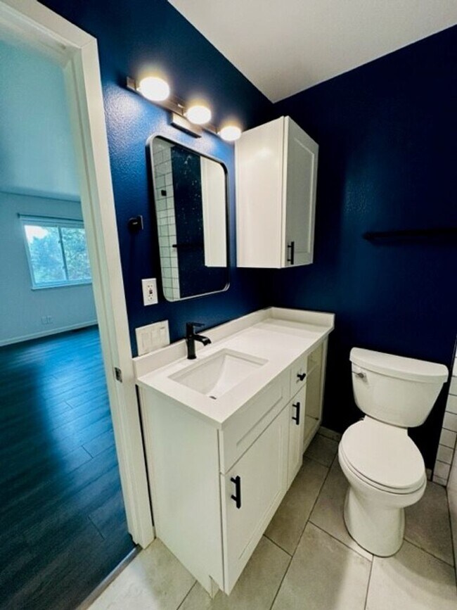 Building Photo - 3bd/2ba Duvall House