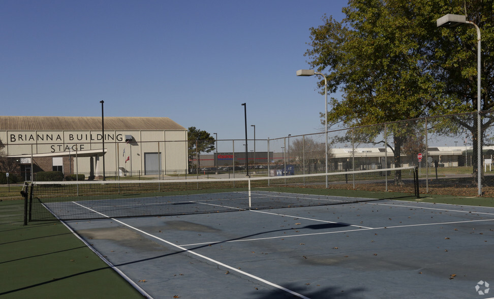 Primary Photo - Cypress Park Apartments