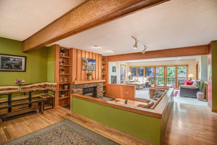 Building Photo - 4094 Quarry Dr