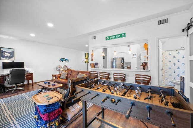 Building Photo - 18809 Egret Bay Blvd