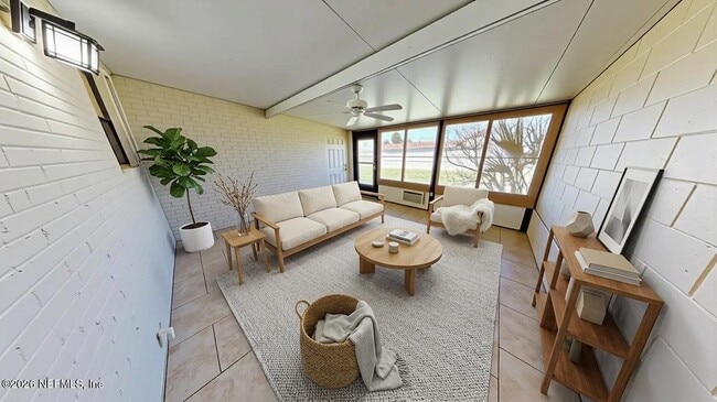 Building Photo - 757 Flamingo Dr