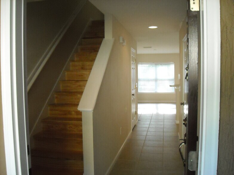 Building Photo - 6408 Shortleaf Pl